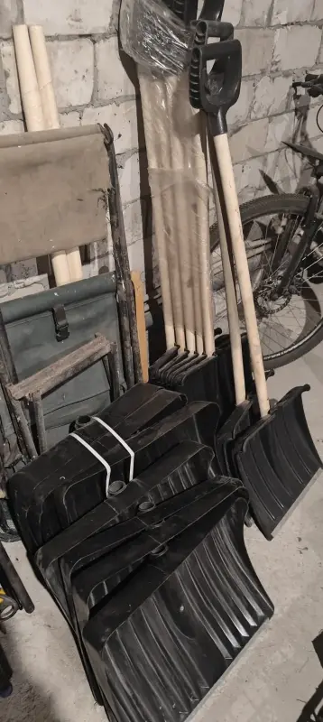 Лопата для снега