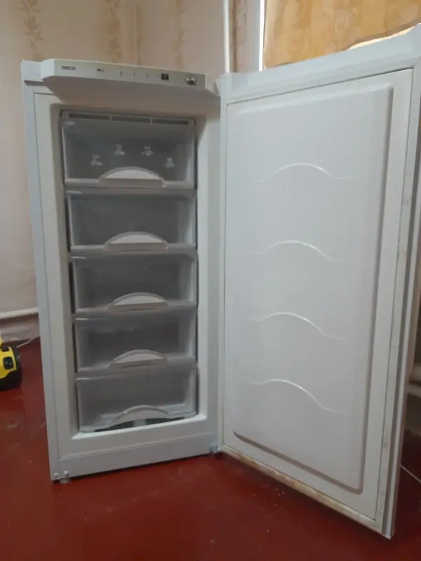 Морозильник Атлант