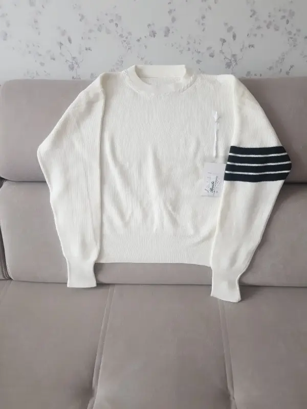 Свитер НОВЫЙ