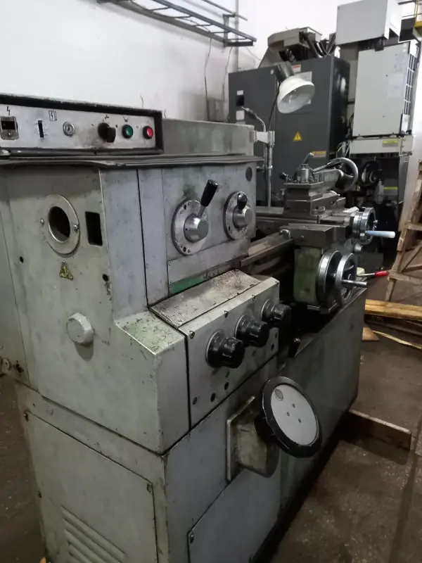 Станок-токарно винторезный ИЖ 250ИТВМ250