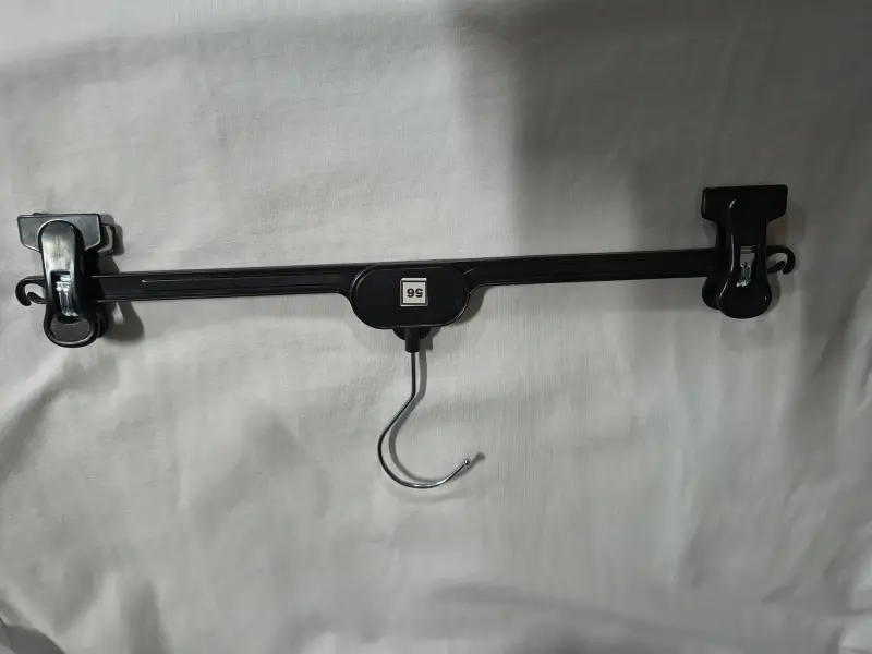 Вешалки для брюк и юбок