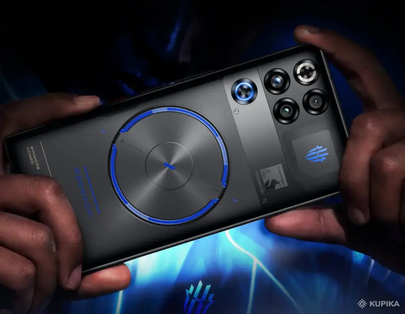 Игровой смартфон ZTE Nubia RedMagic 11 Pro